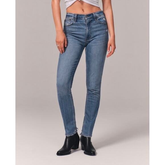 NEW Abercrombie The Skinny High Rise Jeans Medium Wash Denim - Size 23/000XS - Picture 2 of 9